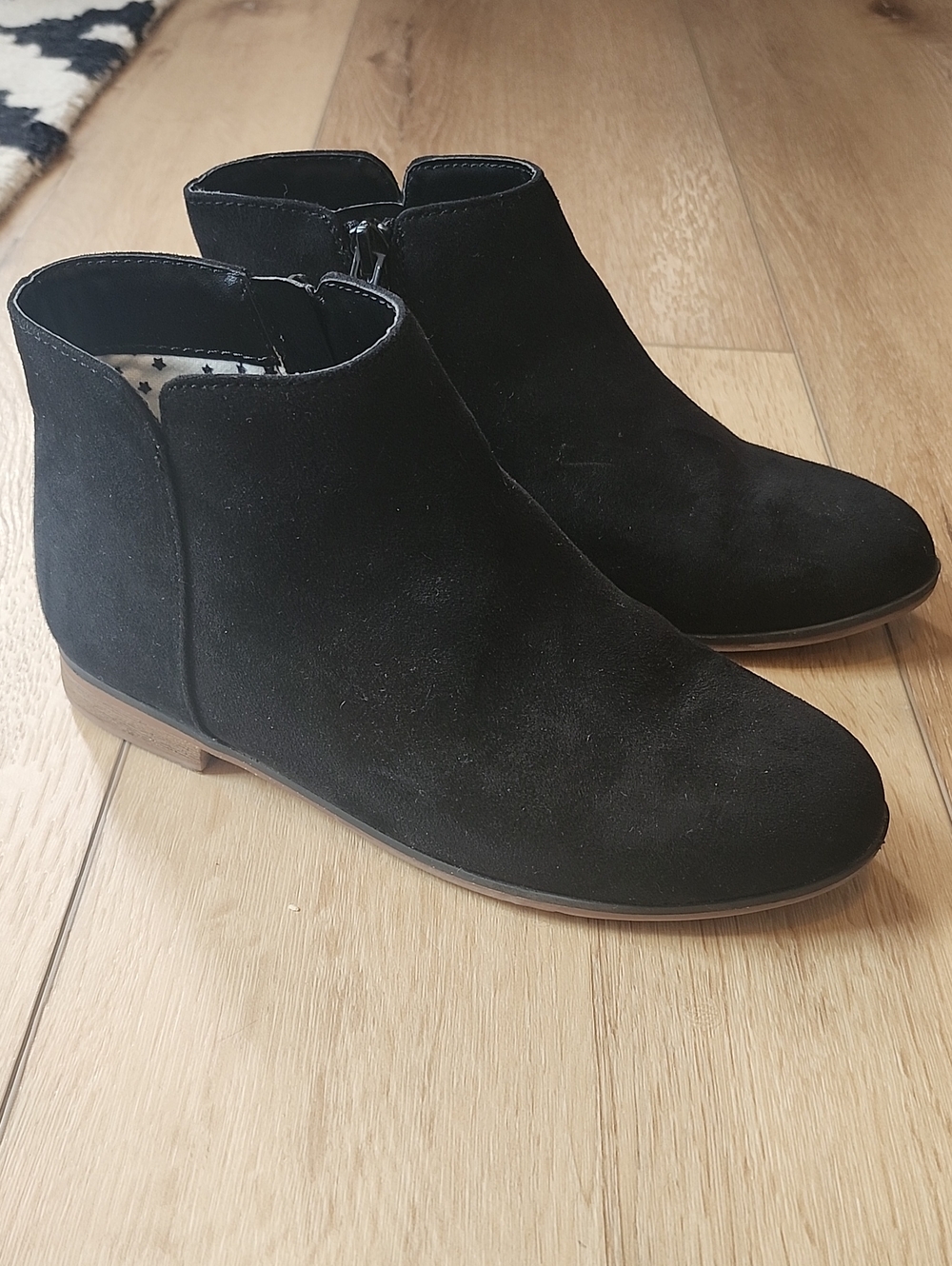Cat & Jack Black Ankle Boots, Girls 3
